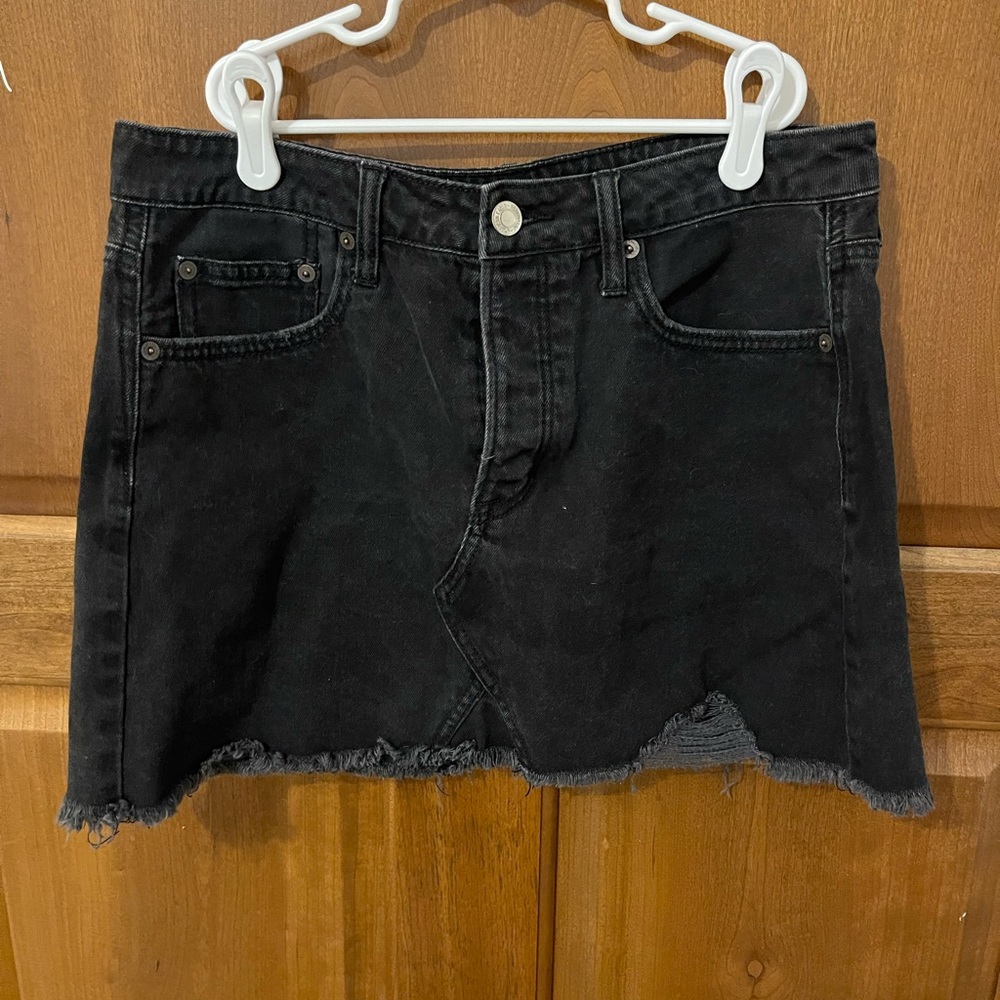 Black American Eagle Denim Distressed Summer Mini Skirt Size 8
